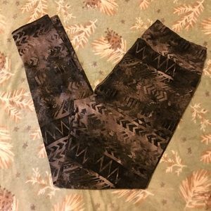 LuLaRoe Printed Leggings